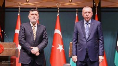 Президент Турции встретился с главой «ПНС» в Стамбуле
