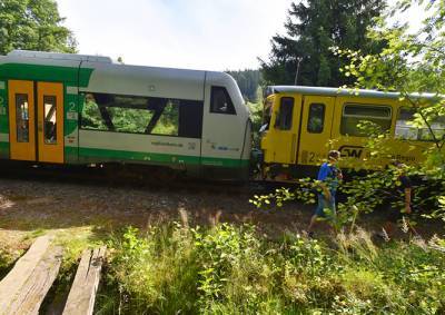 Два пассажирских поезда столкнулись в Чехии