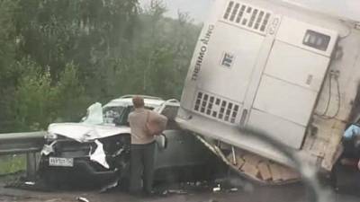 В Челябинской области большегруз прицепом сбил грузовик, водитель которого в итоге погиб
