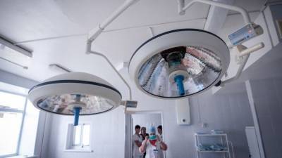 «Роды будут сложными»: забеременевшую после изнасилования 13-летнюю школьницу врачи готовят к кесареву сечению
