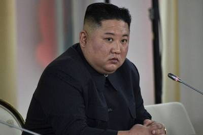 Ким Чен Ын закрыл город Кэсон из-за подозрения на COVID-19