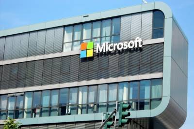 Microsoft принудительно обновят старые версии Windows 10
