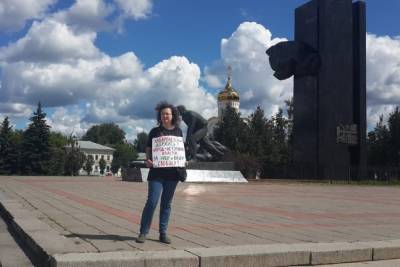 В Иваново местная активистка вышла поддержать хабаровчан