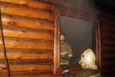 В Ивановской области в ночном пожаре сгорела баня