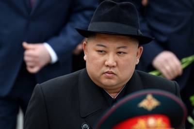 В КНДР обнаружили первое подозрение на СOVID-19: Ким Чен Ын объявил чрезвычайную ситуацию