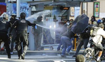 Полиция Сиэтла задержала 45 человек в ходе масштабных беспорядков
