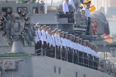 В России отмечают День военно-морского флота