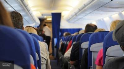 Летевший в Улан-Удэ лайнер сел в Иркутске из-за закурившего пассажира