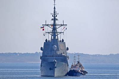 В порт Одессы зашли пять кораблей НАТО: фото и видео
