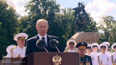 Путин: ВМФ России пополнится 40 новыми кораблями в 2020 году