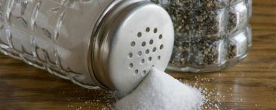 Эксперт посоветовал россиянам снизить потребление соли