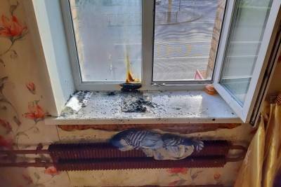 На Фрунзе в Смоленске в одной из квартир таинственным образом загорелся подоконник