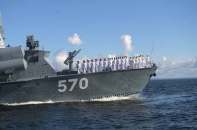 В Санкт-Петербурге завершился Главный военно-морской парад
