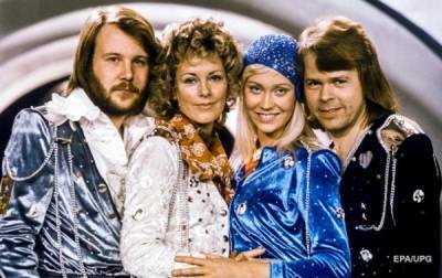 Группа ABBA выпустит новые песни в следующем году