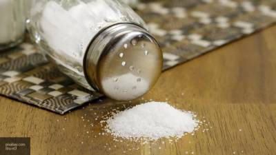 Российский ученый объяснил опасность чрезмерного потребления соли
