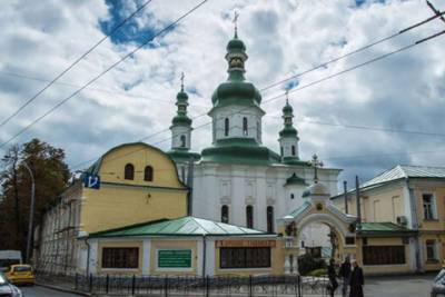 В киевском монастыре зафиксировали вспышку COVID-19