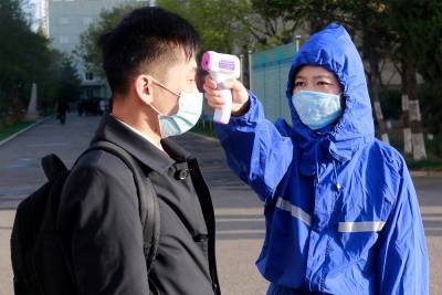 Северная Корея сообщила о первом случае подозрения на коронавирус