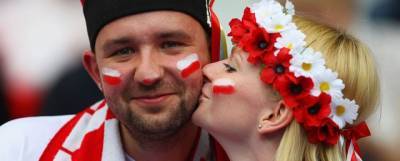 Польша выйдет из конвенции о борьбе с домашним насилием из-за гей-семей