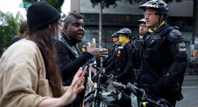 В Сиэтле произошли столкновения демонстрантов с полицией - СМИ