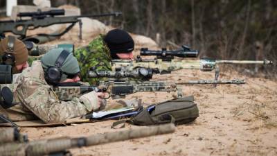 Инструкторы из Литвы приехали на Донбасс тренировать украинских снайперов