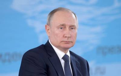 Постановление Рады о выборах угрожает урегулированию на Донбассе, - Путин
