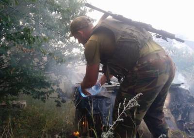 Террористы «ДНР» подожгли поселок под Горловкой
