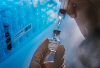 В "Векторе" начинается испытание вакцины от коронавируса на добровольцах