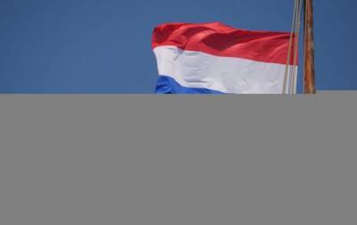 Нидерланды ввели карантин для путешественников из Украины и других стран