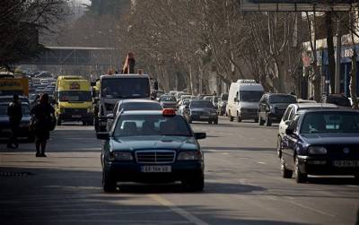 Мэрия намерена пересадить жителей Тбилиси с личного на общественный транспорт