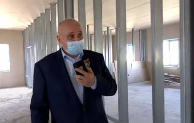 Сергей Цивилёв поручил министру здравоохранения достроить больницу в Кузбассе