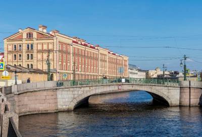 Погода в Петербурге: солнечно, сухо и тепло