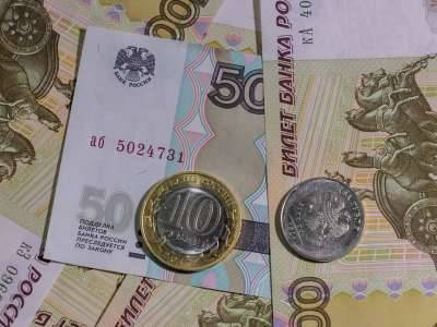На карты россиян придет новое пособие до 6 000 рублей до 31 августа