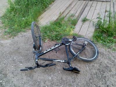 Юный мотоциклист без прав сбил ребенка на велосипеде в Сыктывкаре