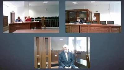 Евгений Понасенков пришел в суд дать показания по делу Олега Соколова