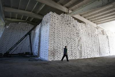 Россия резко ускорила вывоз сахара за рубеж