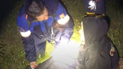 В Тверской области спасли женщину-грибника, просидевшую 35 часов в болоте