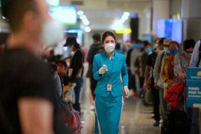 Власти Вьетнама вывезут 80 тысяч туристов из Дананга из-за вспышки коронавируса