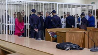 Экс-главу охраны Лукашенко приговорили к 12 годам за взятку от российских структур