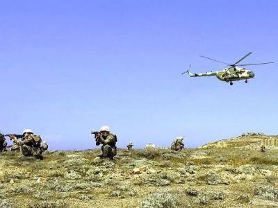 Азербайджан объявил о совместных военных учениях с Турцией