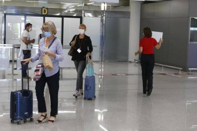 Германия: Сделать бесплатный тест на коронавирус в аэропорту Франкфурта пока нельзя