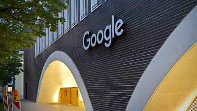 Google оставит 200 тыс. сотрудников на удаленной работе еще на год