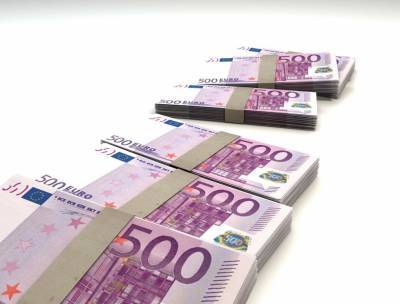 НБУ установил официальный курс евро: самый высокий показатель за последние полтора года