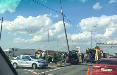 Два ребенка пострадали в серьезном ДТП на Пулковском шоссе