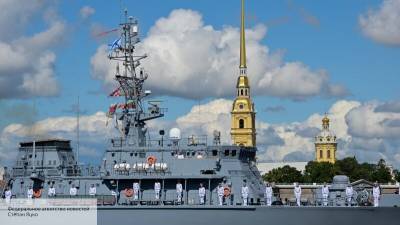 Китайские СМИ восхитились российской «вечеринкой с морскими мачо» на День ВМФ