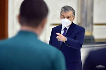 Узбекистан привлечет военных медиков к борьбе с ковидом. Мирзиёев провел новое совещание по ситуации с коронавирусом в Ташкенте