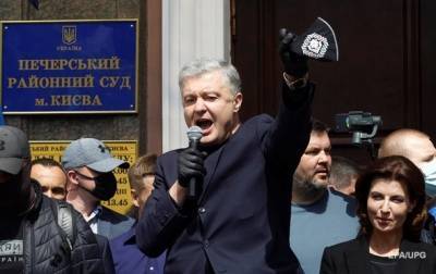 Порошенко улетел на отдых перед митингом своих сторонников в Киеве - СМИ