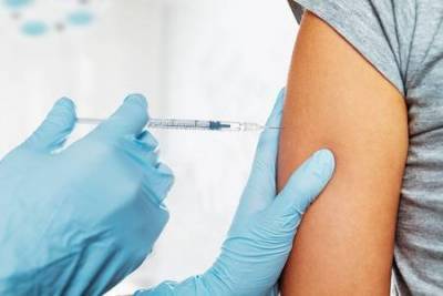 В США начали массовое испытание вакцины от COVID-19 на людях