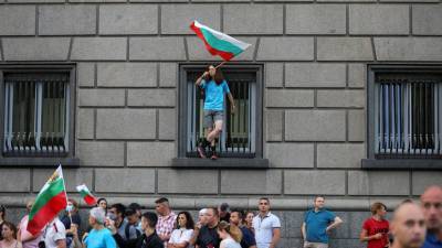 В Болгарии продолжаются митинги с требованием отставки правительства