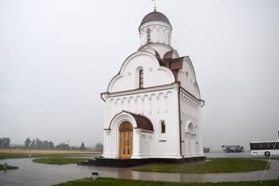 На территории Белорусской АЭС освятили православную церковь