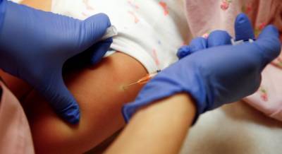 В США начинается массовое испытание вакцины от коронавируса на людях